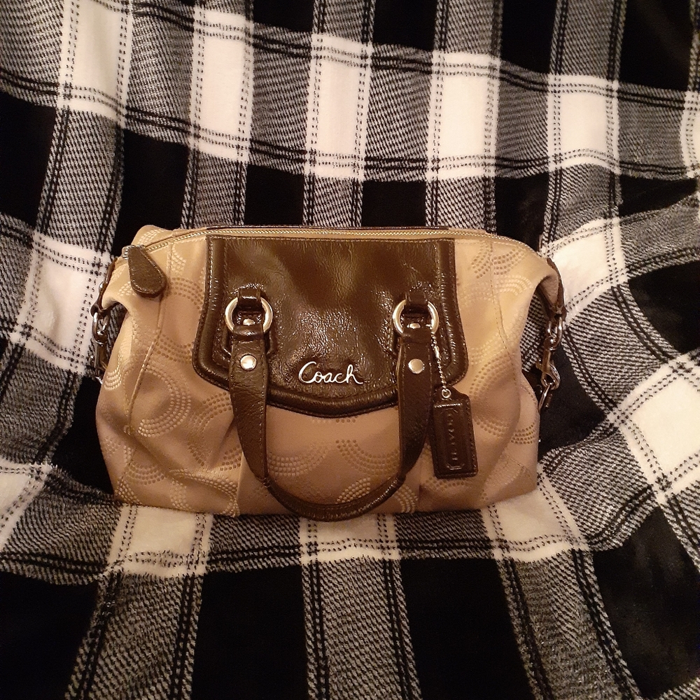 Coach shoulder bag